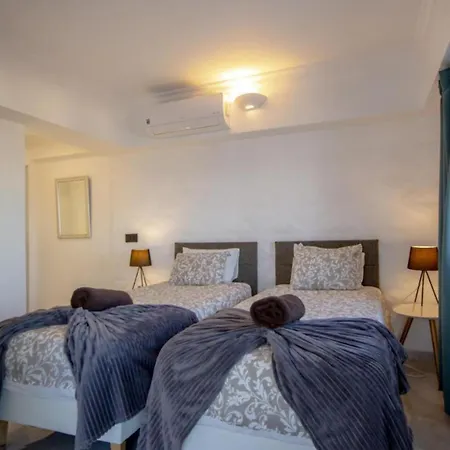 Infinito Penthouse Luxury Terrace شقة *